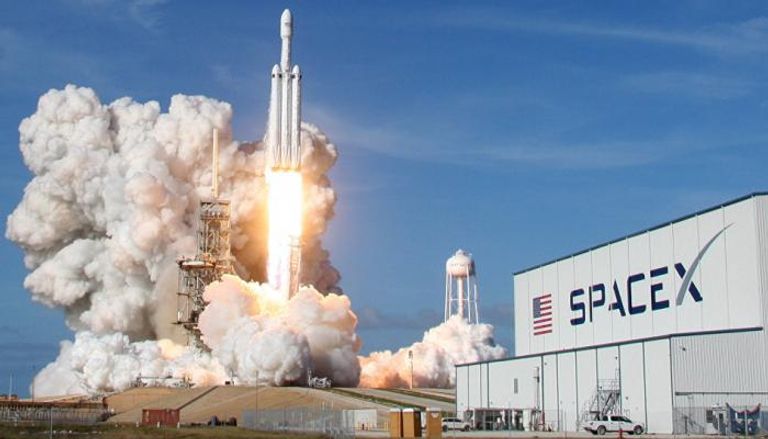  ناسا أطلقت الصاروخ لحساب شركة SPACE X 