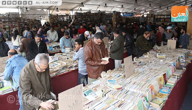 من أحد أجنحة معرض القاهرة للكتاب هذا العام