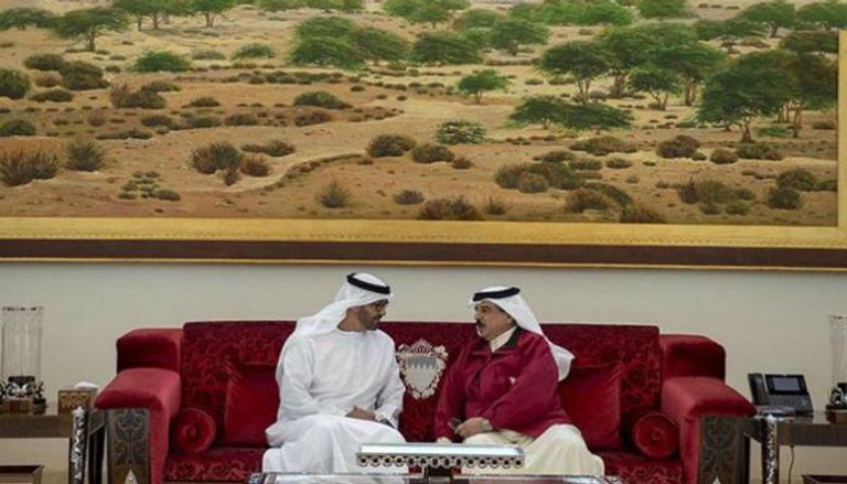 الشيخ محمد بن زايد آل نهيان يلتقي ملك البحرين