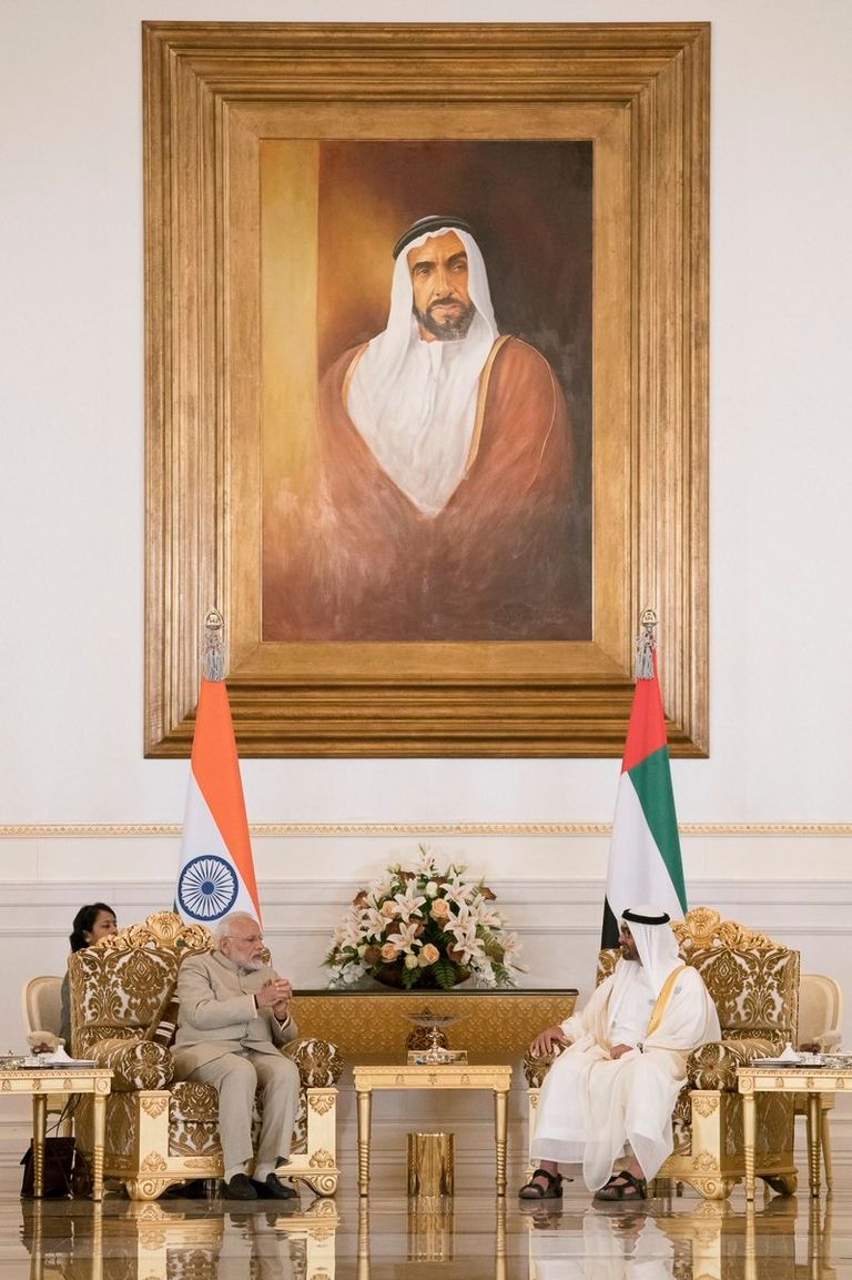 العلاقات بين الإمارات والهند استراتيجية فريدة لا تقتصر فقط على الحكومات الشيخ محمد بن زايد آل نهيان ورئيس وزراء الهند