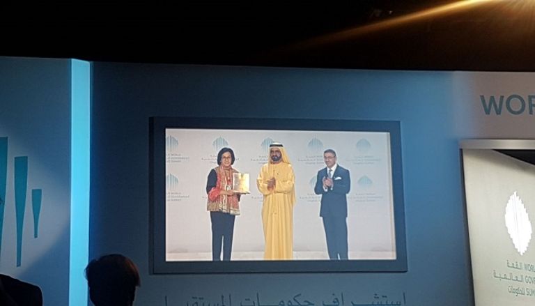 خلال التكريم