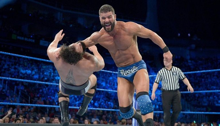 الحكم يعلن فوز بوبي رود بالنزال