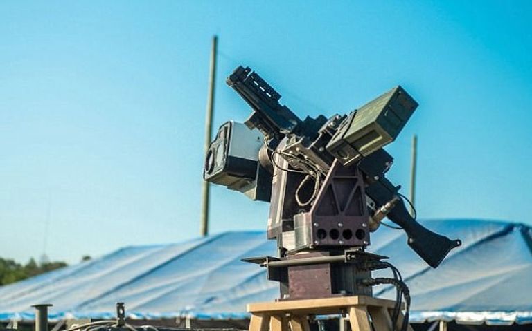 المدرعة "هامفي" خلال اختبارها