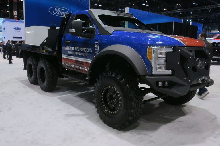 Ford F-550 Skeeter Brush Truck