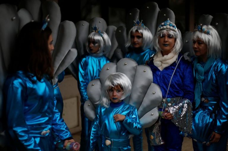 كرنفال برتغالي يسخر من ترامب وبوتين وكيم جونج أون