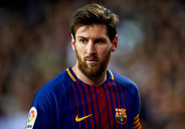 ليونيل ميسي ألفارو موراتا مهاجم تشيلسي