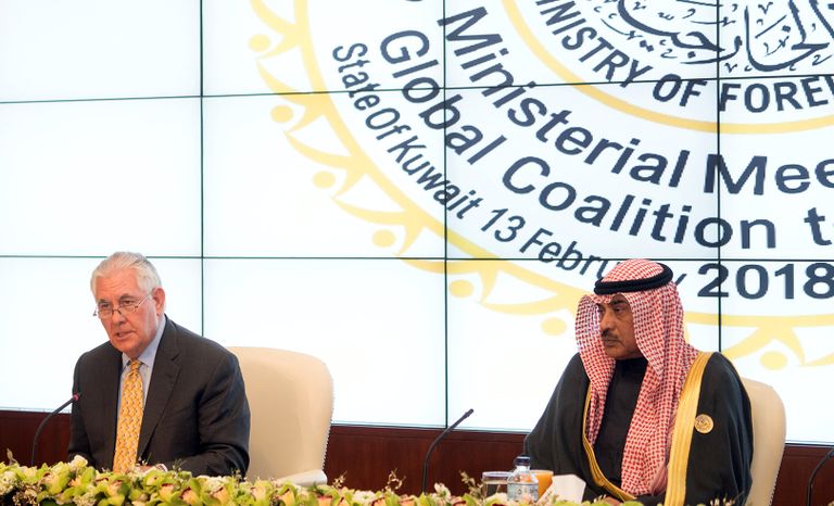 تيلرسون مشاركا بمؤتمر إعادة إعمار العراق بالكويت