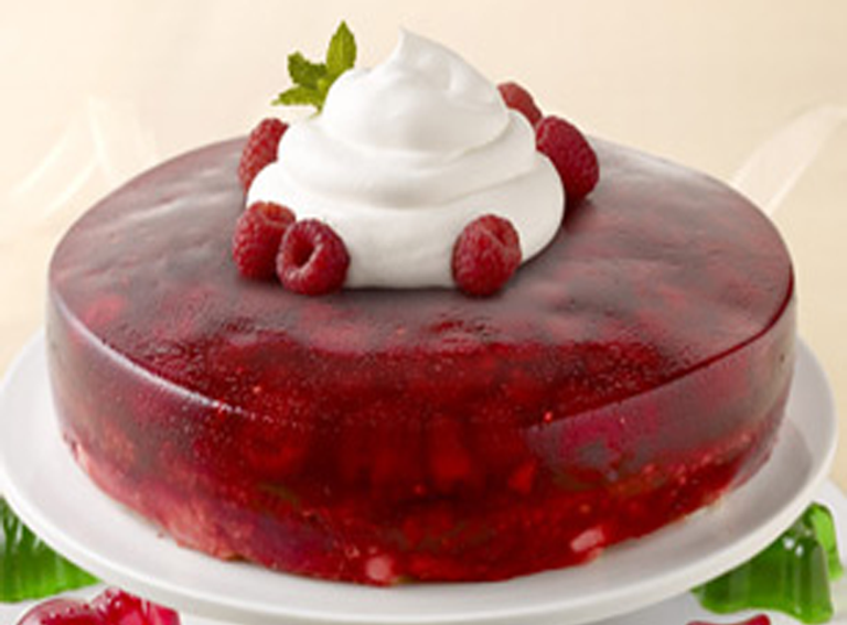 تورتة الجيلي بالفراولة تورتة الجيلي