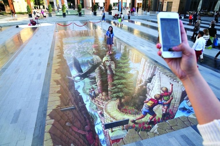 جانب من الأعمال التي شاركت في 