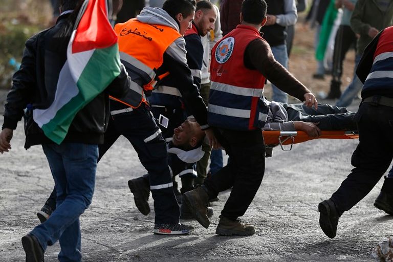 جانب من مواجهات الجمعة الـ11