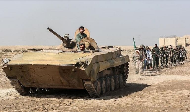 إيران تجند الأطفال للقتال  أطفال تجندهم إيران لقتال أمريكا