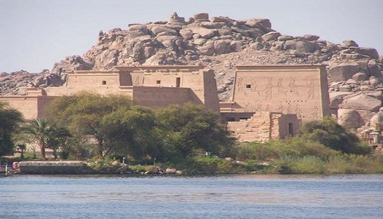 مقابر النبلاء السياحة في أسوان