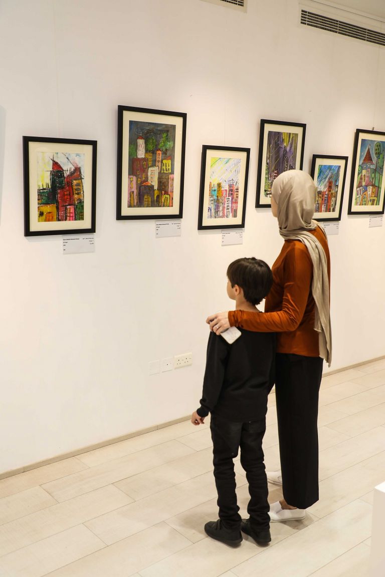 يهدف البينالي إلى تطوير الإبداع والخيال لدى الأطفال