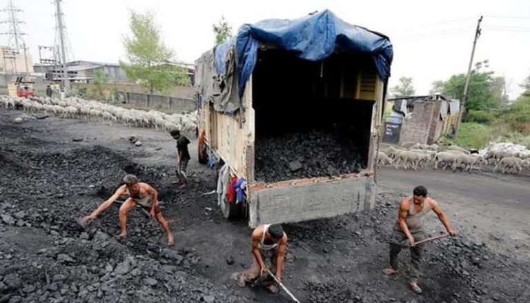 الهند تلغي احتكار تعدين الفحم 