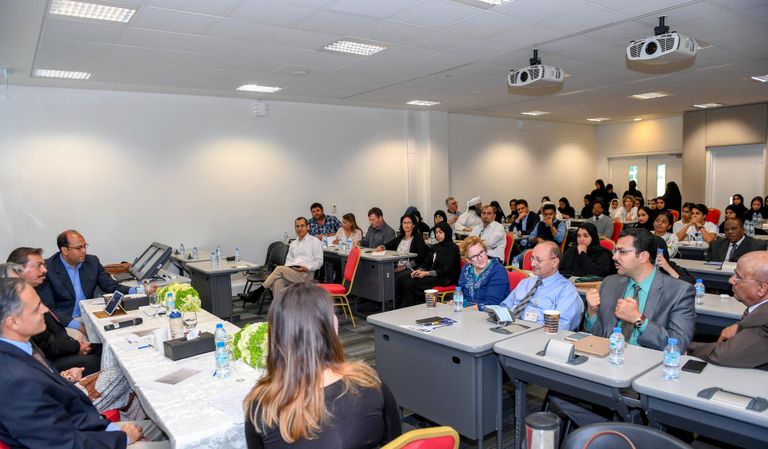 جامعة الإمارات تناقش الاتجاهات المستقبلية في التعليم العالي