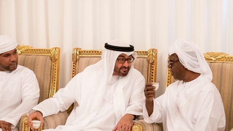 الشيخ محمد بن زايد يقدم واجب العزاء لأسرة الشهيد المسماري الشيخ محمد بن زايد يقدم واجب العزاء لأسرة الشهيد المسماري