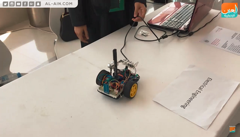 السيارة الروبوت.. تترجم الصور إلى رسومات على الواقع طلاب المدارس يكتشفون أحد الاختراعات