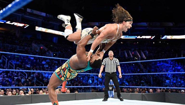 فريق "نيو داي" بعد الفوز