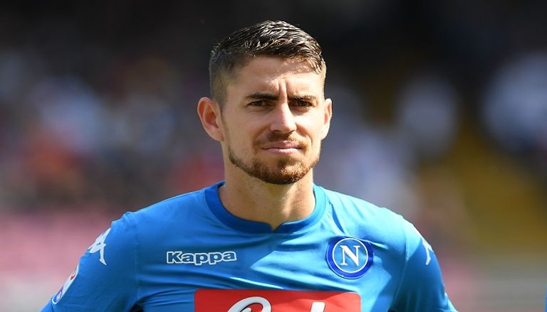 جورجينيو لاعب وسط نابولي إيمري كان لاعب ليفربول