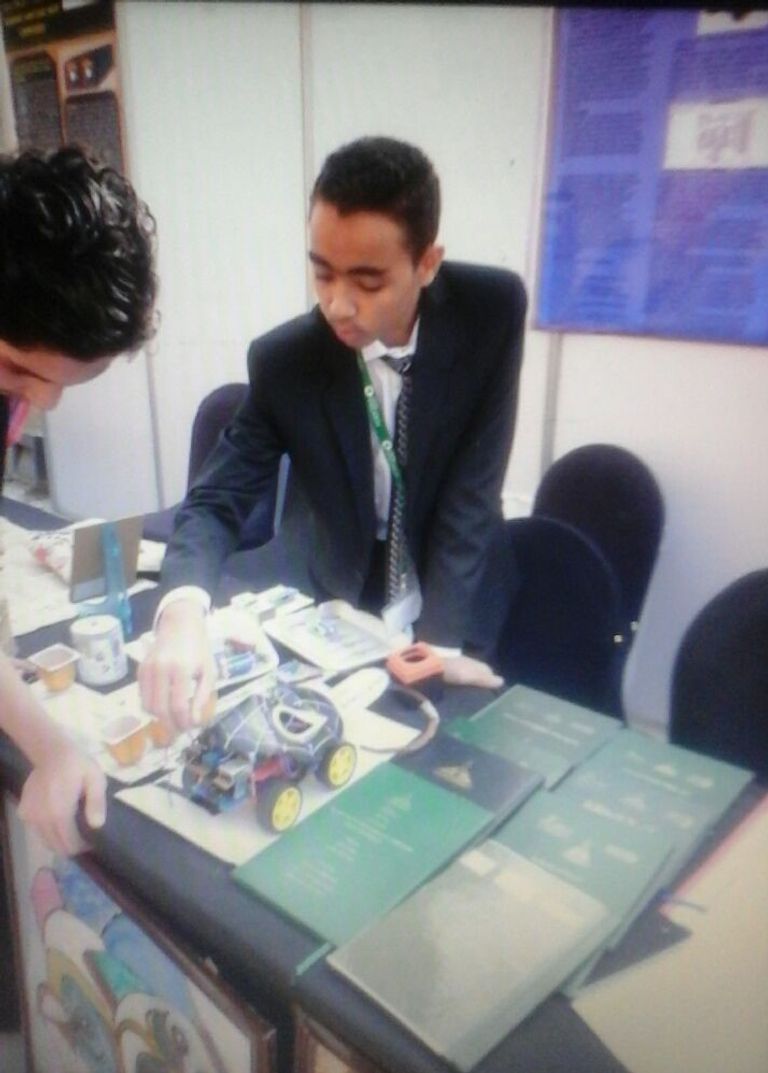 الطالب المصري مصطفى أحمد عاطف قطب