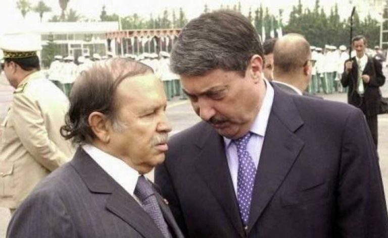 علي بن فليس مدير الحملة الانتخابية لبوتفليقة في رئاسيات 1999