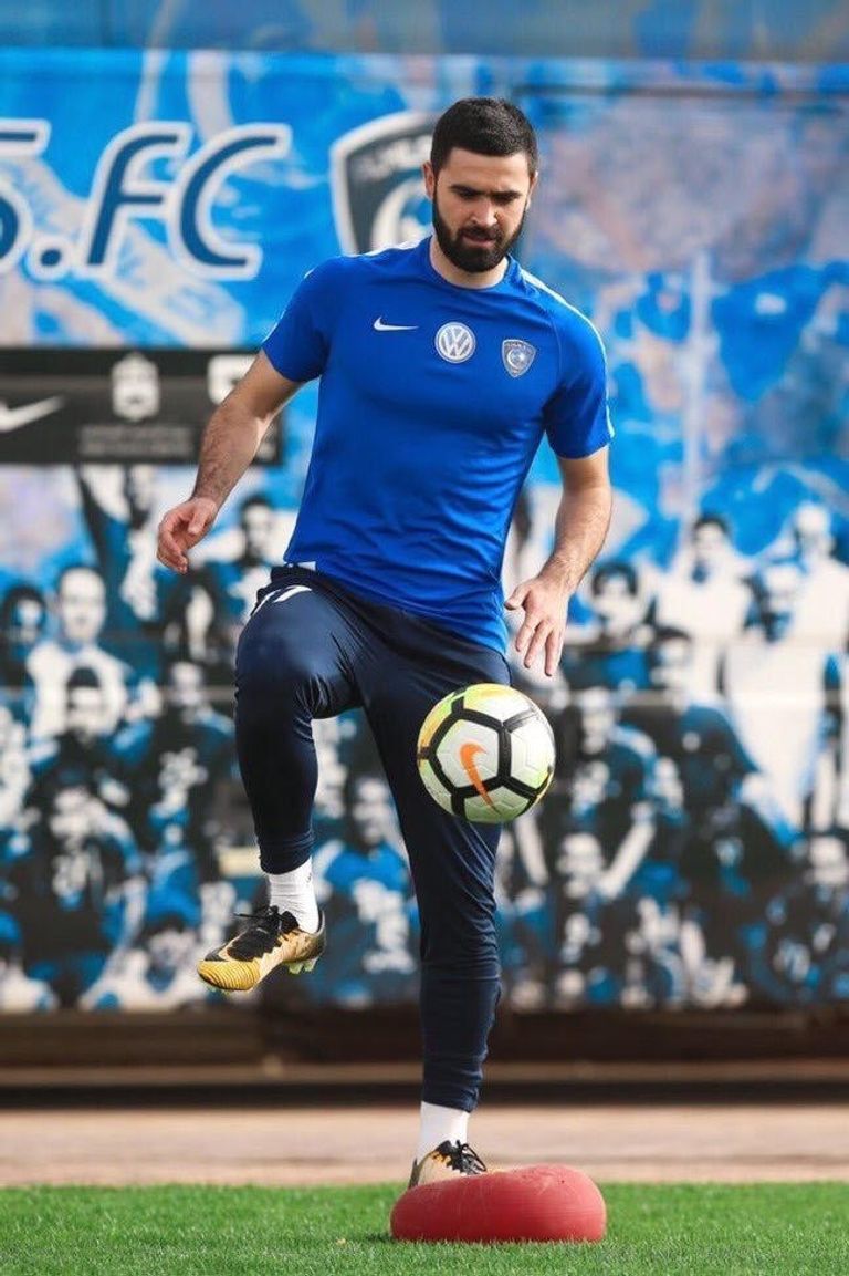 عمر خريبين - مهاجم الهلال السعودي