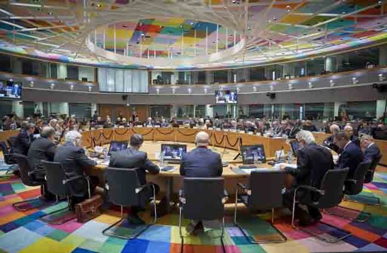 الشيخ عبدالله بن زايد آل نهيان في اجتماع اللجنة العربية المعنية بالقدس