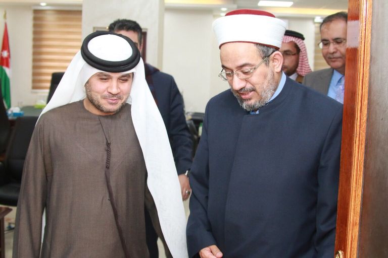 إهداء 1500 نسخة من مصاحف آل مكتوم إلى وزارة الأوقاف الأردنية