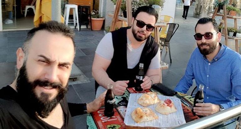 إجازة قبل تصوير "هارون الرشيد"