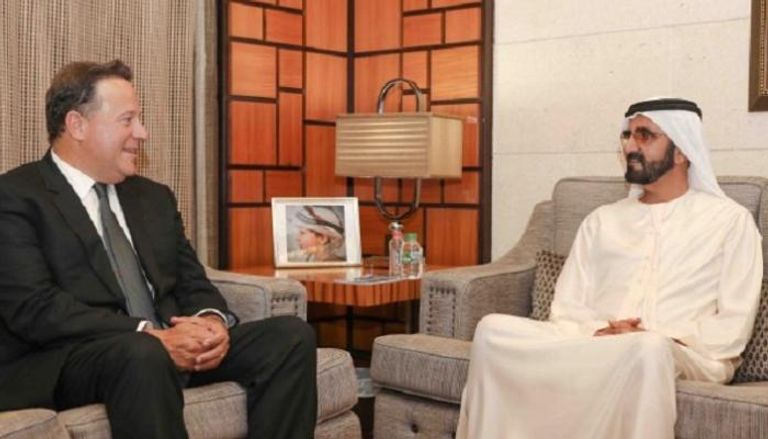 الشيخ محمد بن راشد آل مكتوم مع رئيس جمهورية بنما