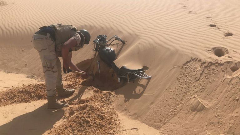 استكشاف فتحات الأنفاق