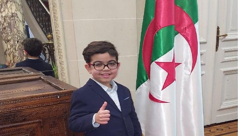 الطفل الجزائري عماد شيالي