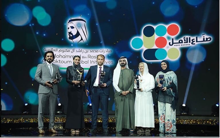 الشيخ محمد بن راشد آل مكتوم مع صناع الأمل عام 2017