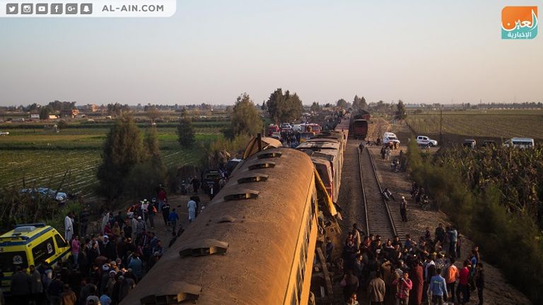 قتلى وجرحى في تصادم قطارين بمصر