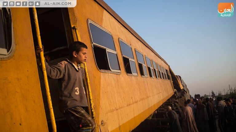 قتلى وجرحى في تصادم قطارين بمصر