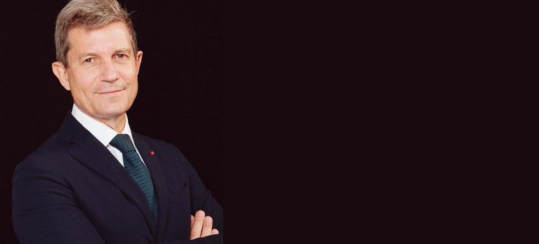 مدير عام جهاز الدفاع والامن الوطني الفرنسي لويس جوتييه عناصر من مسلحي داعش الإرهابي - أرشيفية