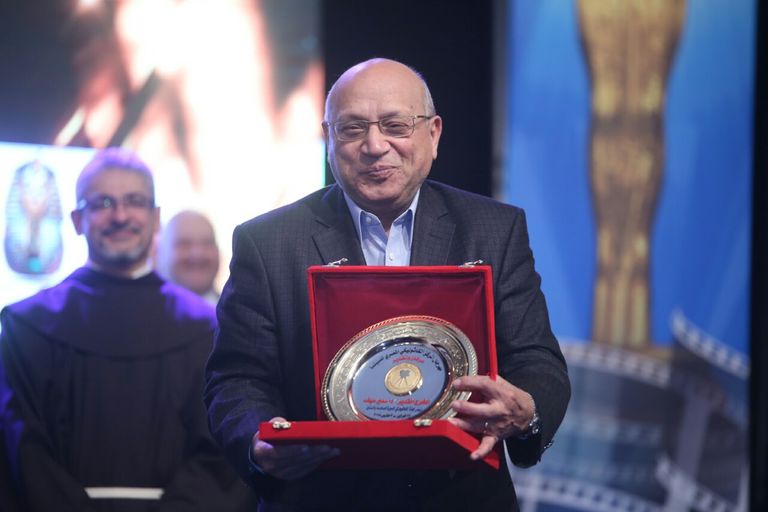 أعضاء لجنة التحكيم خلال التكريم