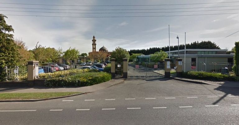 المسجد يفتح أبوابه لحماية المشردين من البرد العاصفة الثلجية "وحش الشرق" تضرب العاصمة الأيرلندية دبلن