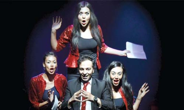 مشهد من مسرحية سلم نفسك خالد جلال مخرج مسرحية سلم نفسك