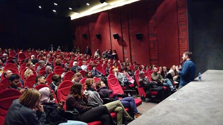 أثناء ندوة فيلم مدينة أشباح بالأردن المخرج ماثيو هاينمان