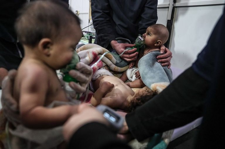 الغوطة تحت القصف 