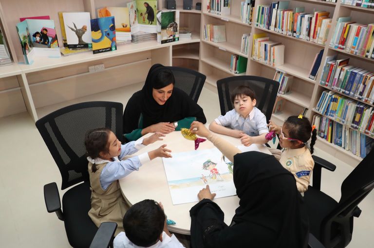 الشيخة بدور القاسمي في زيارة لمدينة الشارقة للخدمات الإنسانية