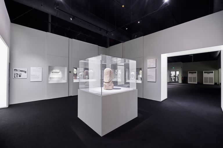 إحدى لوحات المعرض