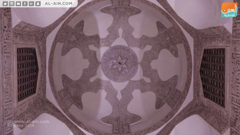 ترميم الزخارف الإسلامية والنقوش والأسقف