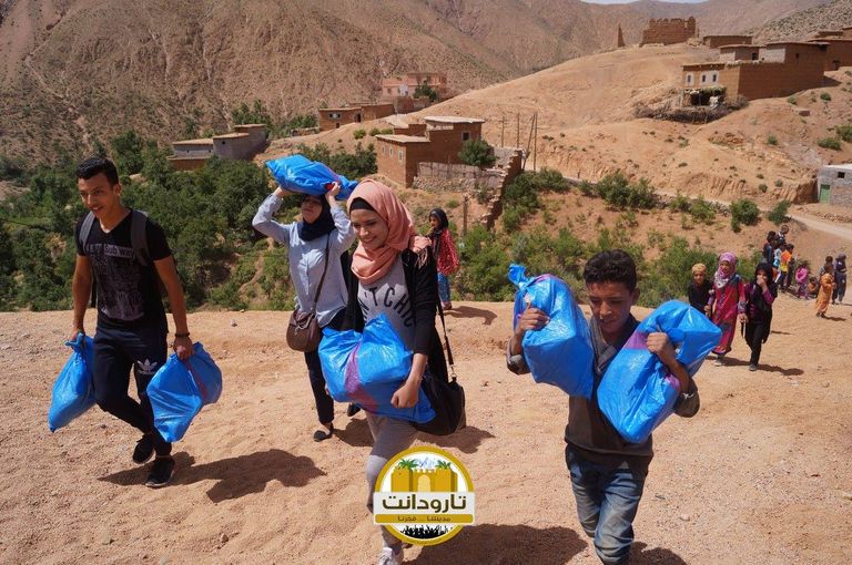 تارودانت المغربية تبتسم شعار صناع الأمل