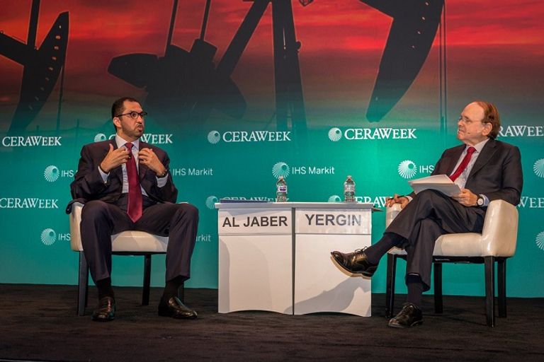 سلطان الجابر خلال المؤتمر سلطان الجابر خلال كلمته ضمن فعاليات أسبوع سيرا