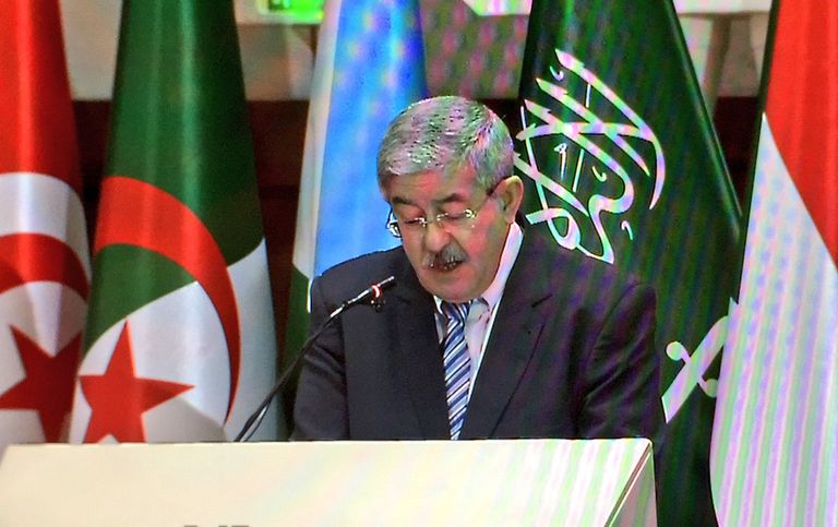 كملة رئيس الوزراء الجزائري في الجلسة الافتتاحية الجلسة الافتتاحية لاجتماع وزراء الداخلية العرب