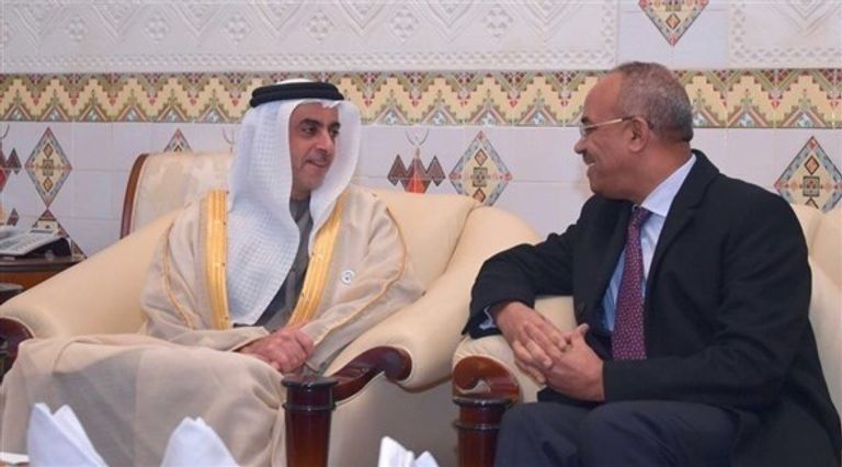 الفريق الشيخ سيف بن زايد آل نهيان مع وزير الداخلية الجزائري الفريق الشيخ سيف بن زايد آل نهيان نائب رئيس مجلس الوزراء وزير الداخلية