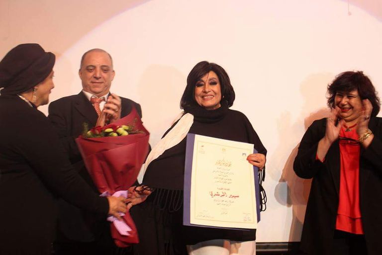 تكريم سهير المرشدي في المسرح القومي