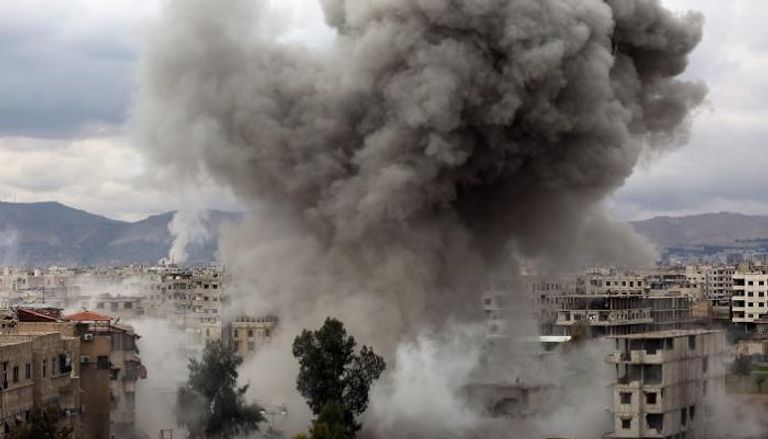 جانب من القصف الجوي على الغوطة الشرقية